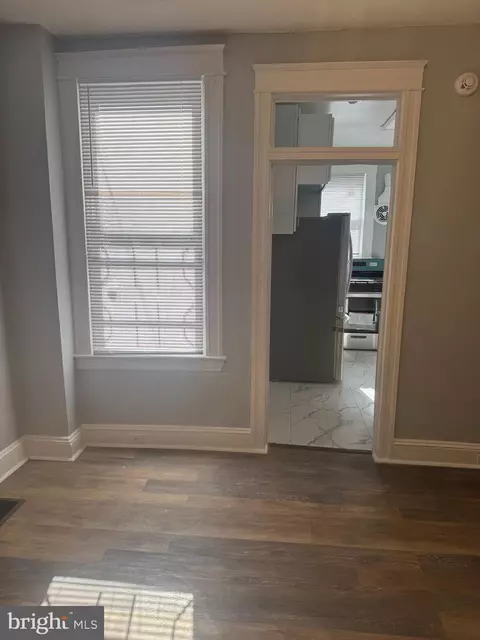 Entry Way - 3631 Roberts Pl, Baltimore, MD 21224 photo 7 of 14
