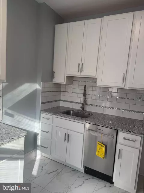 Kitchen - 3631 Roberts Pl, Baltimore, MD 21224 photo 2 of 9
