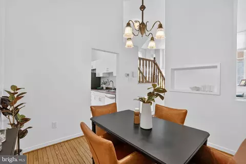 Dining - 823 S Sharp St, Baltimore, MD 21230 photo 3 of 3