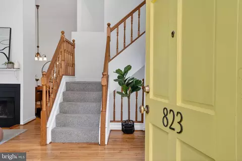 Entry Way - 823 S Sharp St, Baltimore, MD 21230 photo 1 of 4
