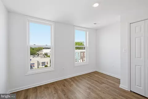 Bedroom - 3731 Falls Rd, Baltimore, MD 21211 photo 1 of 4