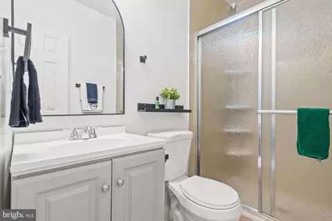 Bath - 3413 Bateman Ave, Baltimore, MD 21216 photo 2 of 2