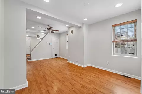 Living - 1620 Marshall St, Baltimore, MD 21230 photo 3 of 4