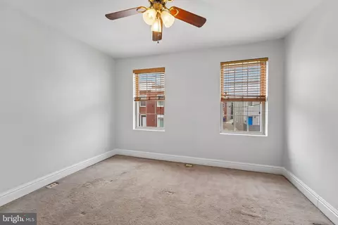 Bedroom - 1620 Marshall St, Baltimore, MD 21230 photo 1 of 4