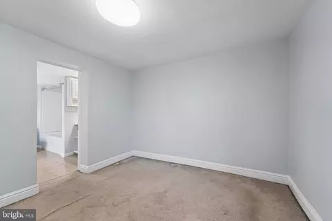 Entry Way - 1620 Marshall St, Baltimore, MD 21230 photo 2 of 2