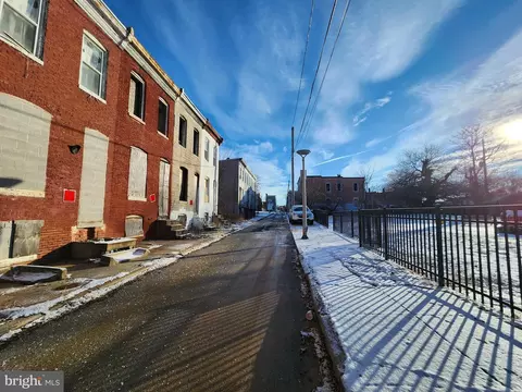 2132 Boyd St, Baltimore, MD 21223 photo 3