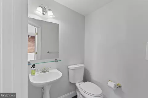Other - 2038 E Pratt St, Baltimore, MD 21231 photo 14 of 18