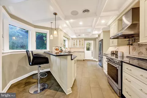 Kitchen - 904 Bellemore Rd, Baltimore, MD 21210 photo 1 of 6