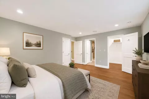 Bedroom - 904 Bellemore Rd, Baltimore, MD 21210 photo 9 of 9
