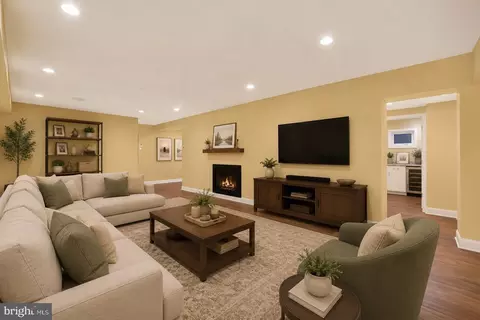 Other - 904 Bellemore Rd, Baltimore, MD 21210 photo 11 of 17