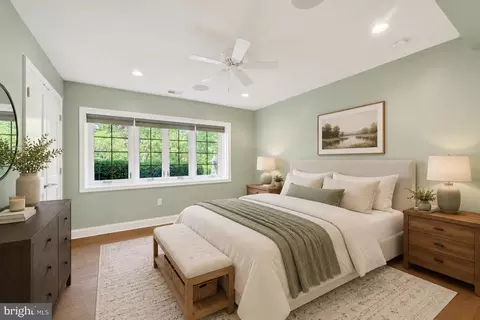 Bedroom - 904 Bellemore Rd, Baltimore, MD 21210 photo 6 of 9