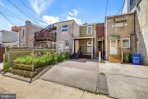 Exterior - 1405 Covington St, Baltimore, MD 21230 photo 7 of 7