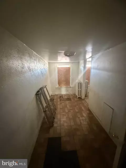 Entry Way - 2002 Ramsay St, Baltimore, MD 21223 photo 2 of 5