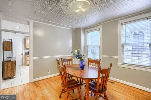 Dining - 306 Penn St, Baltimore, MD 21230 photo 2 of 3
