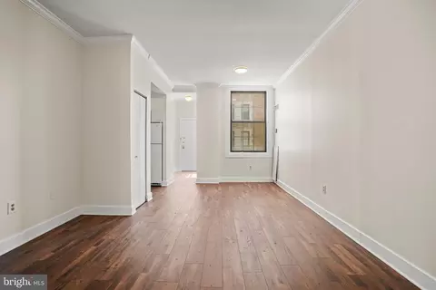 Living - 1 E Chase St #401, Baltimore, MD 21202 photo 6 of 8