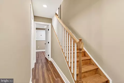 Entry Way - 1342 Andre St, Baltimore, MD 21230 photo 13 of 14