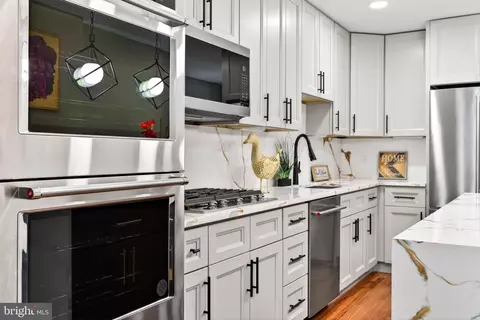 Kitchen - 1342 Andre St, Baltimore, MD 21230 photo 8 of 9