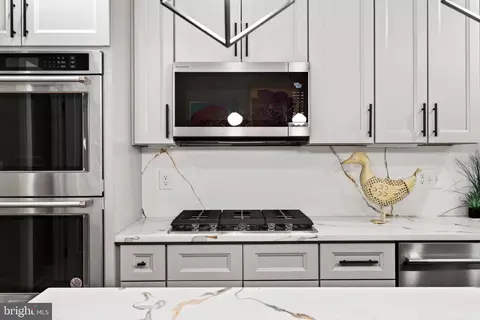 Kitchen - 1342 Andre St, Baltimore, MD 21230 photo 4 of 9