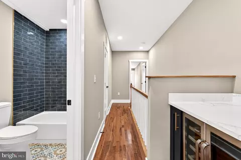 Entry Way - 1342 Andre St, Baltimore, MD 21230 photo 8 of 14