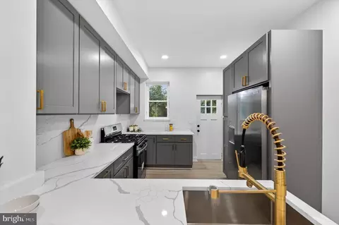 Kitchen - 3909 Norfolk Ave, Baltimore, MD 21216 photo 5 of 5