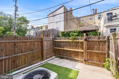 Exterior - 640 Melvin Dr, Baltimore, MD 21230 photo 2 of 3