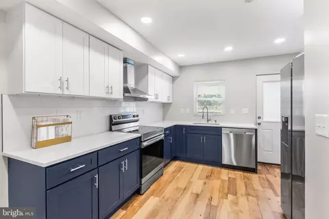 Kitchen - 640 Melvin Dr, Baltimore, MD 21230 photo 1 of 3