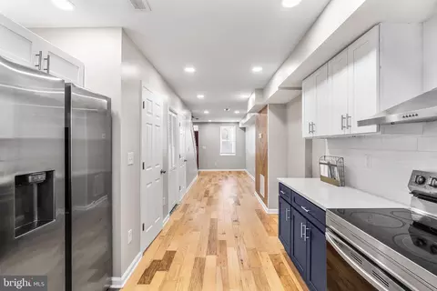 Entry Way - 640 Melvin Dr, Baltimore, MD 21230 photo 2 of 6