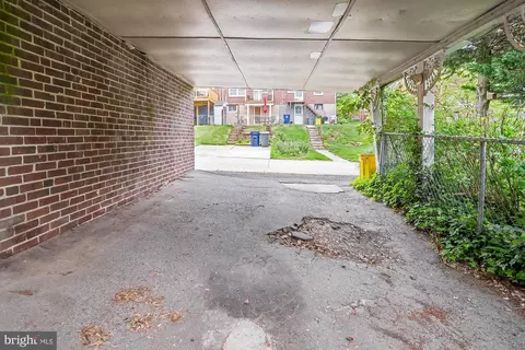Exterior - 828 E Belvedere Ave, Baltimore, MD 21212 photo 13 of 14