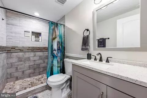 Bath - 1302 Argonne Dr, Baltimore, MD 21218 photo 4 of 4