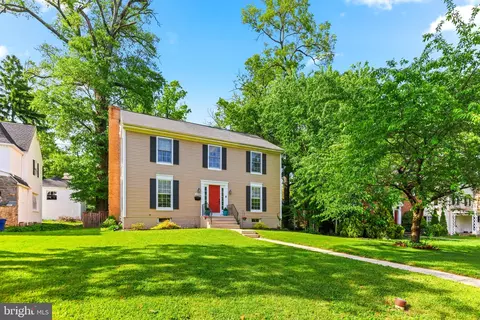 1302 Argonne Dr, Baltimore, MD 21218