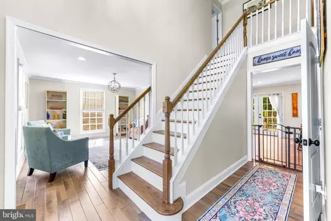 Entry Way - 1302 Argonne Dr, Baltimore, MD 21218 photo 1 of 6
