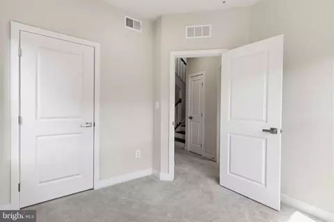 Entry Way - 1566 Lowman St, Baltimore, MD 21230 photo 10 of 13