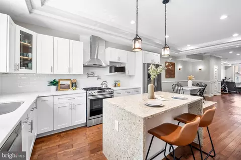 1206 S Charles St, Baltimore, MD 21230