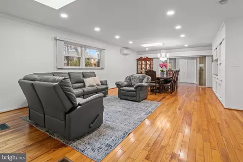 3209 Taney Rd, Baltimore, MD 21215