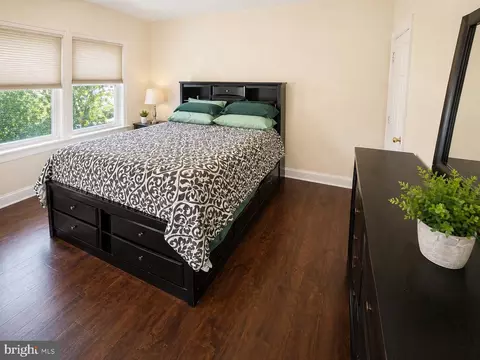 Bedroom - 3416 Holmes Ave, Baltimore, MD 21217 photo 2 of 2