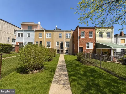 Exterior - 3416 Holmes Ave, Baltimore, MD 21217 photo 2 of 3