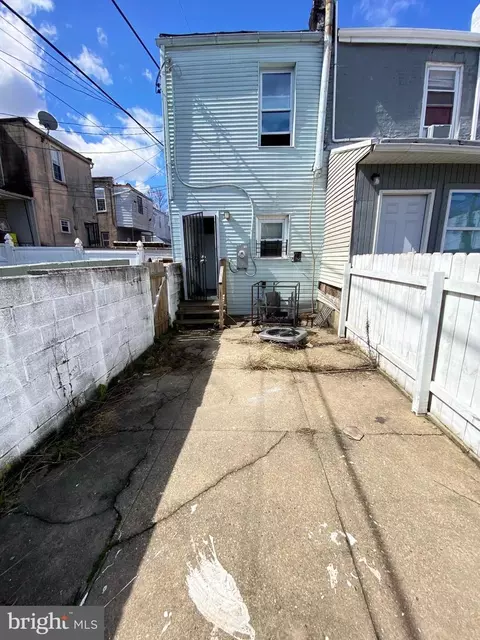 Exterior - 107 S Dean St, Baltimore, MD 21224 photo 4 of 4