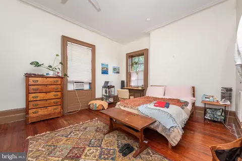 Bedroom - 1801 Eutaw Pl, Baltimore, MD 21217 photo 5 of 11