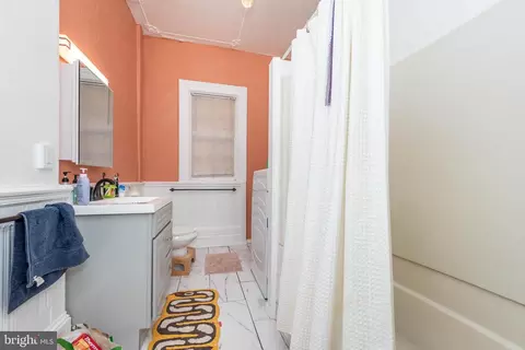 Entry Way - 1801 Eutaw Pl, Baltimore, MD 21217 photo 5 of 6