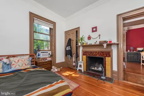 Bedroom - 1801 Eutaw Pl, Baltimore, MD 21217 photo 7 of 11