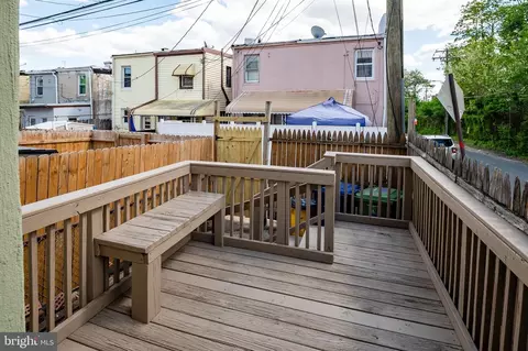Exterior - 459 W 24th St, Baltimore, MD 21211 photo 3 of 3