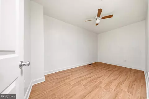 Bedroom - 2516 W Pratt St, Baltimore, MD 21223 photo 2 of 3