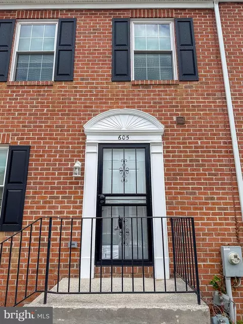 605 Collett St, Baltimore, MD 21217