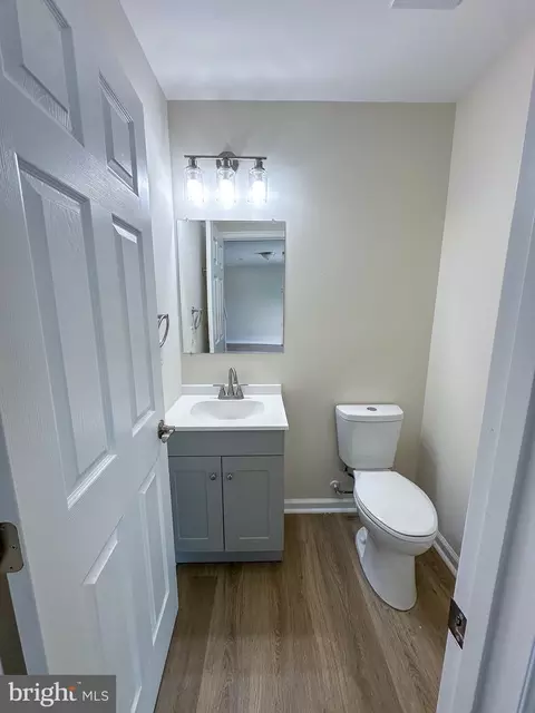 Other - 605 Collett St, Baltimore, MD 21217 photo 3 of 11
