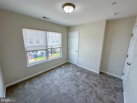 Bedroom - 605 Collett St, Baltimore, MD 21217 photo 1 of 4