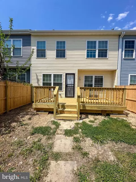Exterior - 605 Collett St, Baltimore, MD 21217 photo 4 of 4