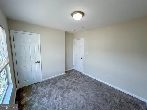 Bedroom - 605 Collett St, Baltimore, MD 21217 photo 2 of 4
