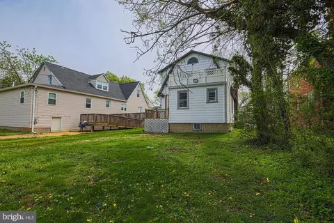 Exterior - 3916 W Strathmore Ave, Baltimore, MD 21215 photo 7 of 7