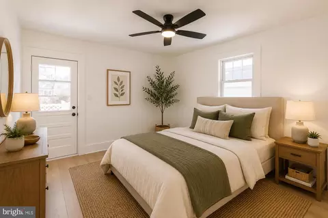 Bedroom - 3916 W Strathmore Ave, Baltimore, MD 21215 photo 6 of 7