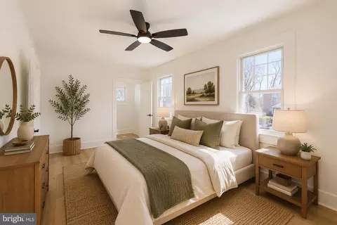 Bedroom - 3916 W Strathmore Ave, Baltimore, MD 21215 photo 3 of 7